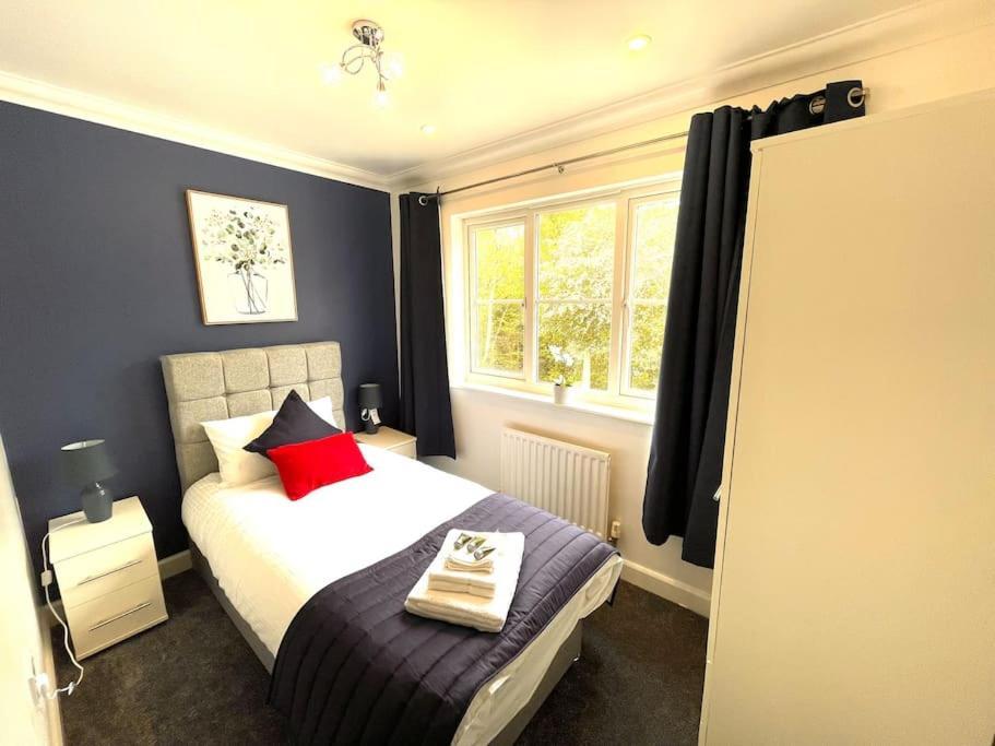 The Woodlands, Shortstay, Ideal For Families, Relocation, Contractors, Travel Stay هورلي المظهر الخارجي الصورة